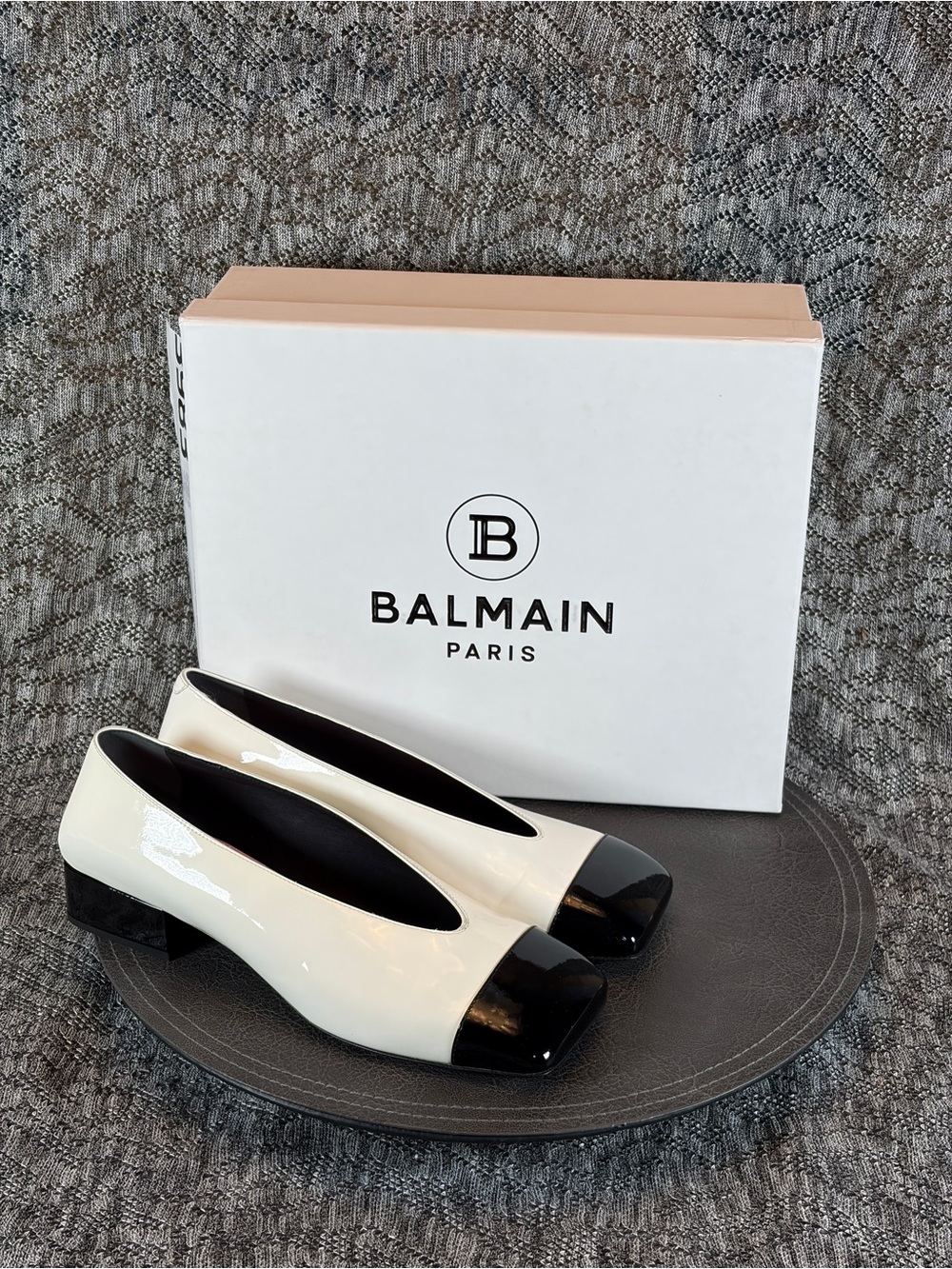 Balmain Eden Heel Square Toe Patent leather shoe Women's 39